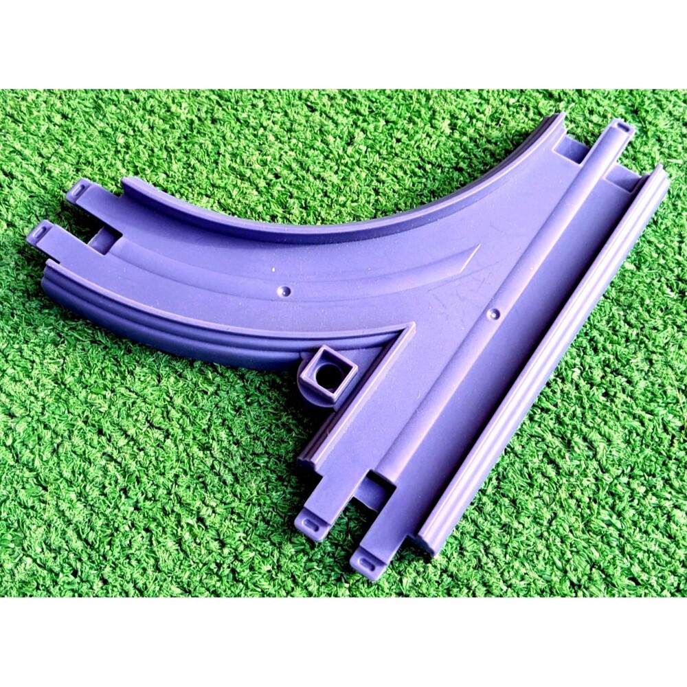 2010 Ludorum Learning Curve Chuggington Train Track Replacement Connect 1-Pc EUC